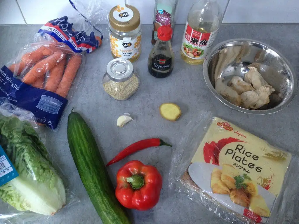 Springrolls met kip en sesamsaus ingrediënten