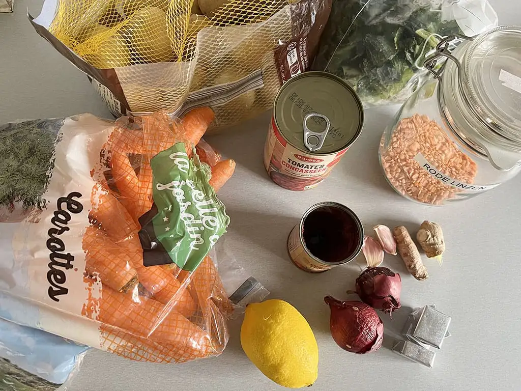Wortelsoep met aardappel en gember ingrediënten