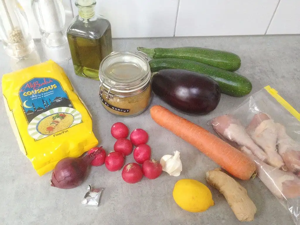 Couscous met groenten en kippenpoten ingrediënten