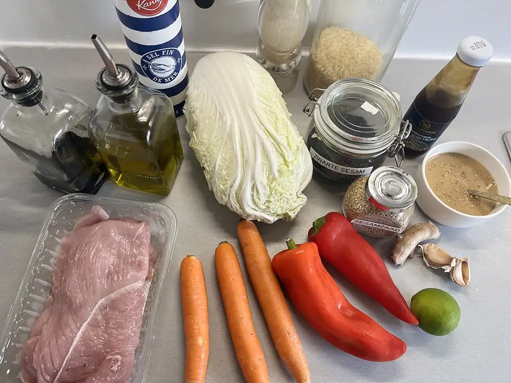 Chinese koolrolletjes met kalkoen ingrediënten