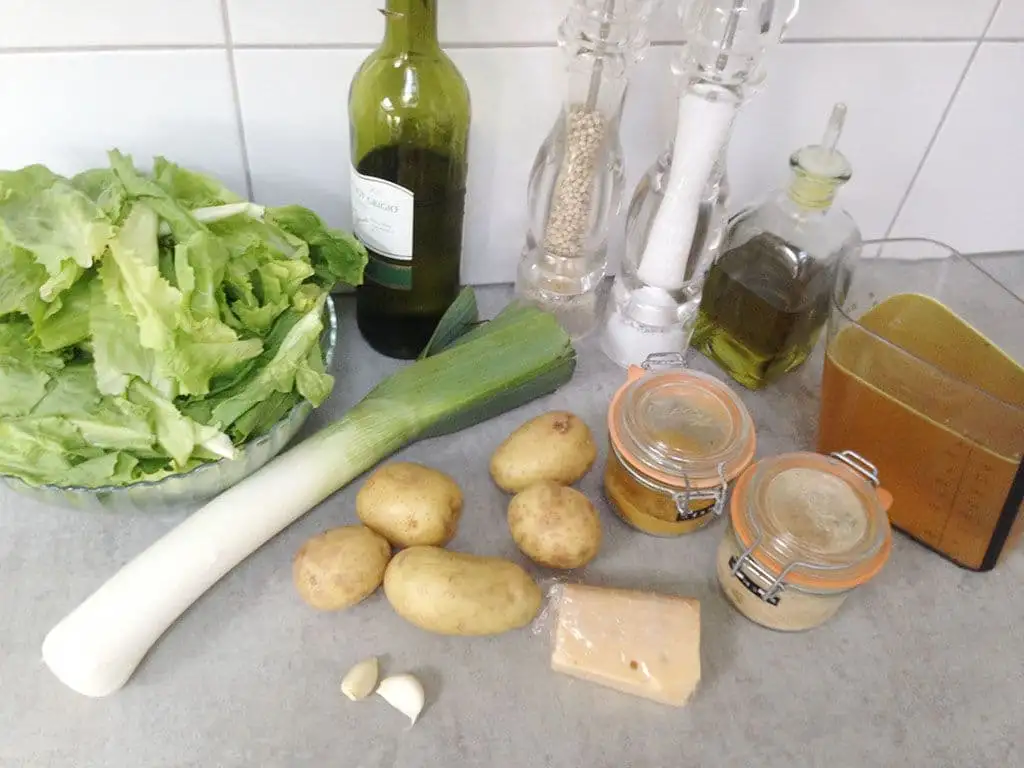 Andijvie-aardappelsoep ingrediënten