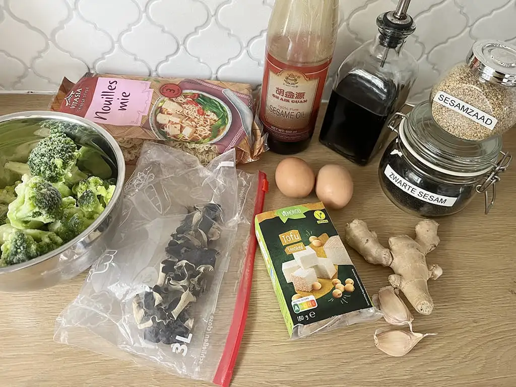 Noedelsoep met tofu ingrediënten