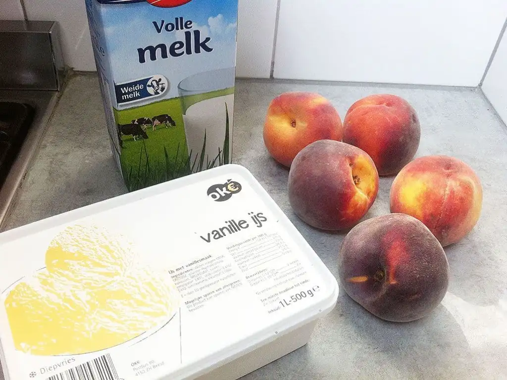 Perzikmilkshake ingrediënten