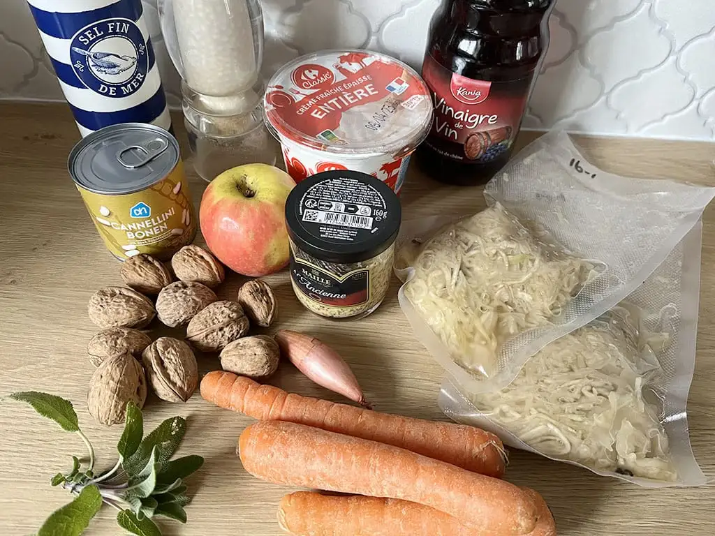 Zuurkoolsalade ingrediënten