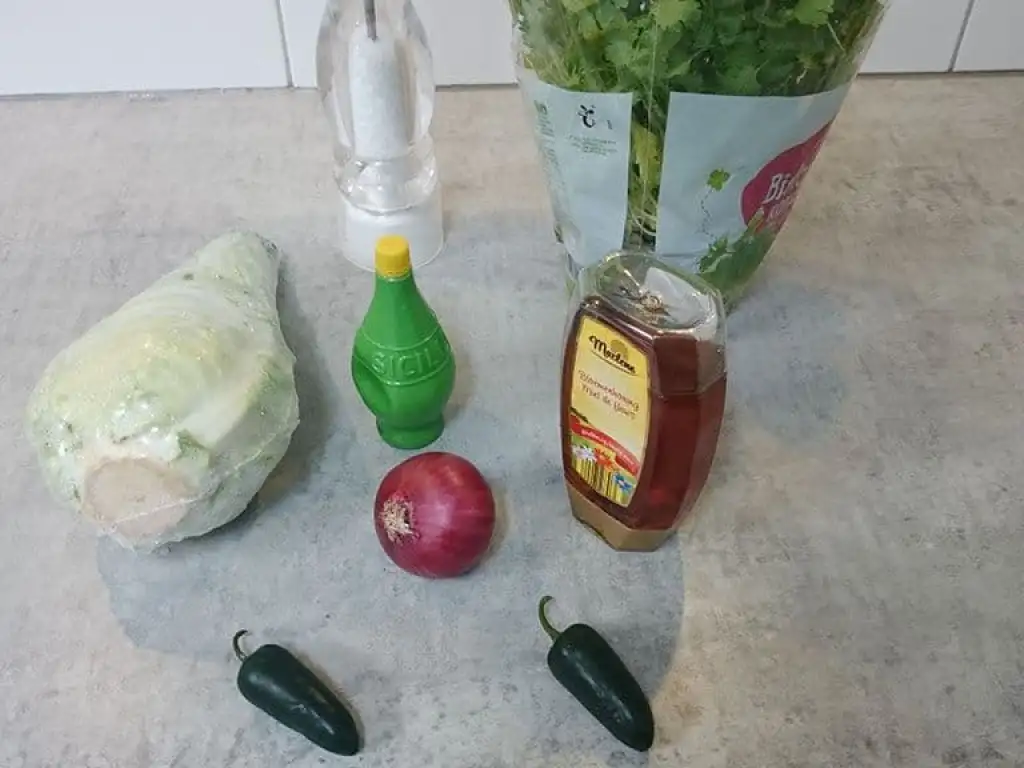 Snelle groene koolsalade ingrediënten