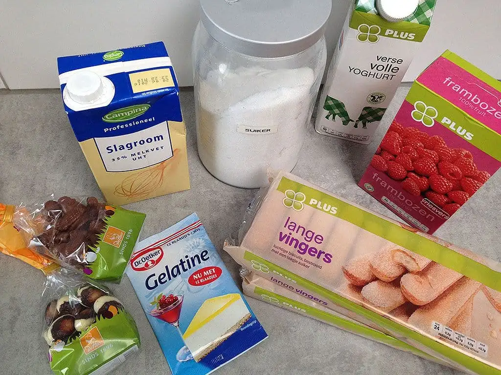Frambozen Charlotte Russe voor Pasen ingrediënten