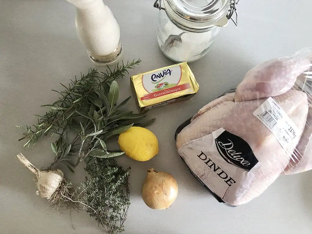 Hele kalkoen bereiden in de oven ingrediënten