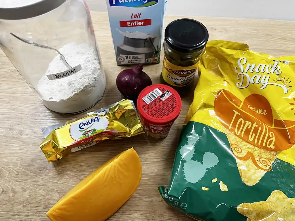 Nacho's met kaassaus uit de oven ingrediënten