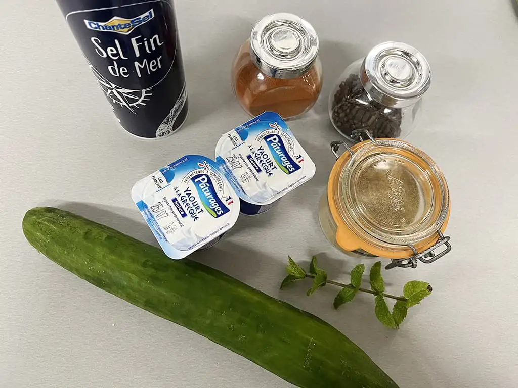 Raita - Indiase yoghurtdip ingrediënten