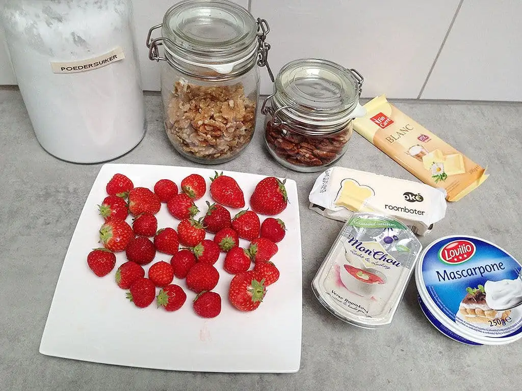Aardbeien pecannoot taart ingrediënten