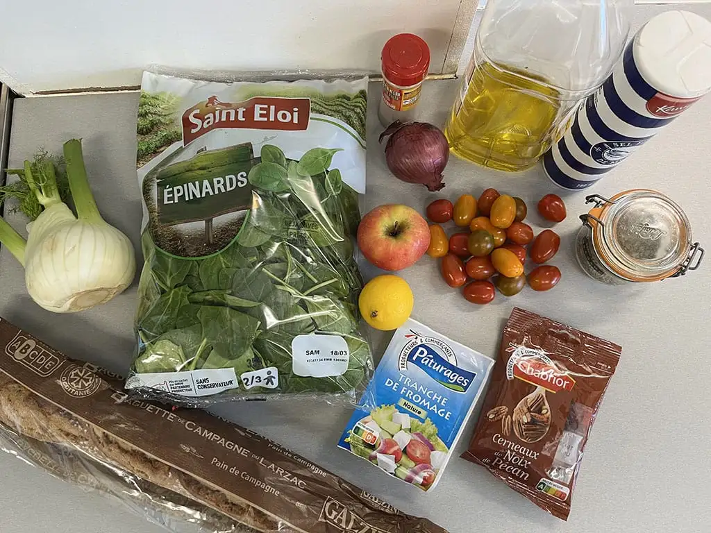 Spinaziesalade met feta ingrediënten
