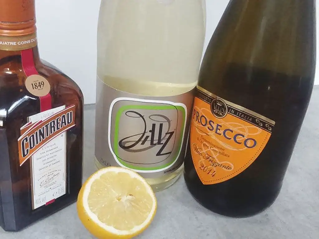 Cointreau cocktail ingrediënten