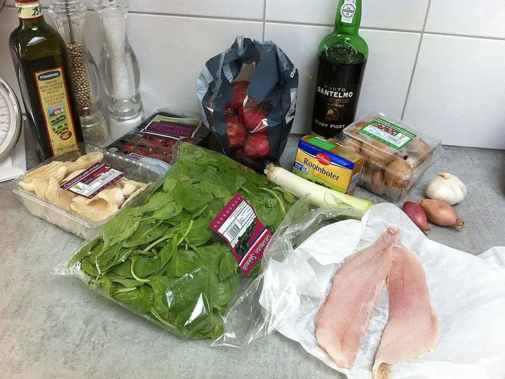 Roodbaars met spinazie en champignons ingrediënten