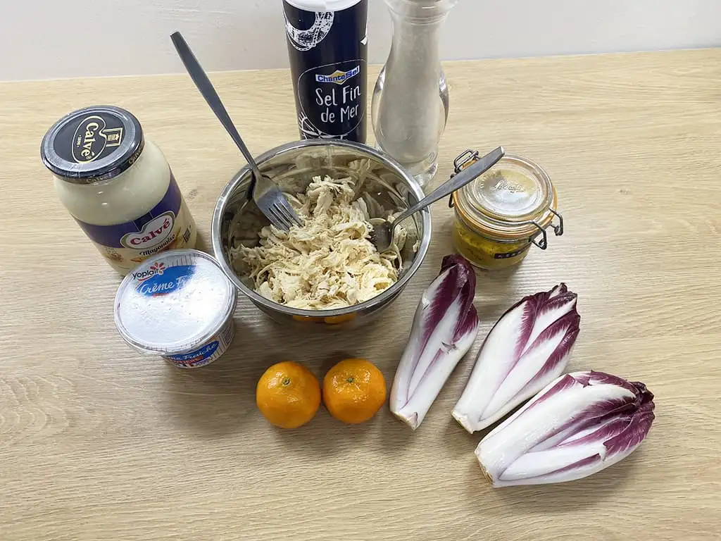 Witlofbootjes met kip kerrie ingrediënten