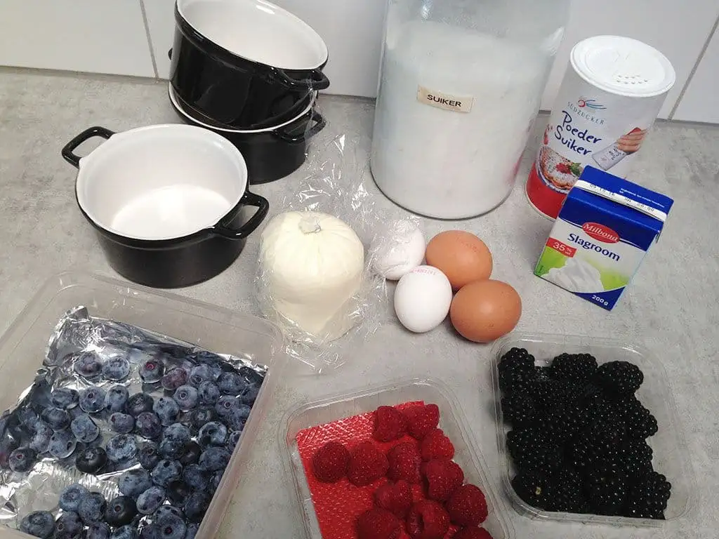 Rood fruit en roomkaas souffle ingrediënten