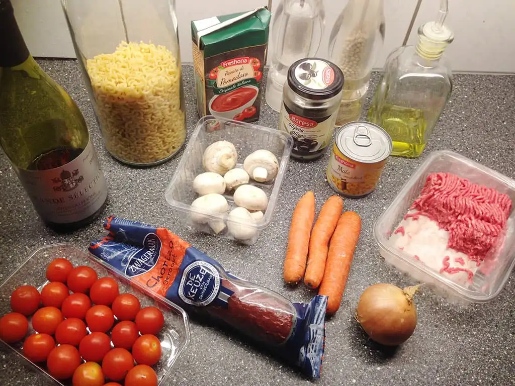 Macaroni met chorizo en tomaat ingrediënten