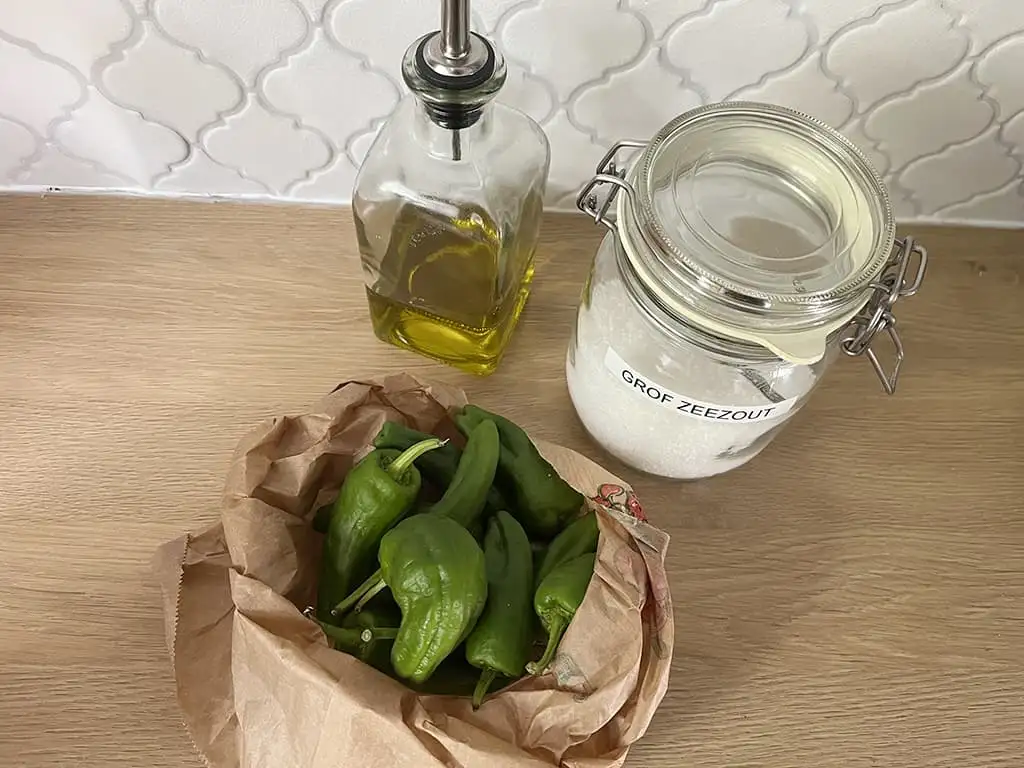 Pimientos de Padrón ingrediënten