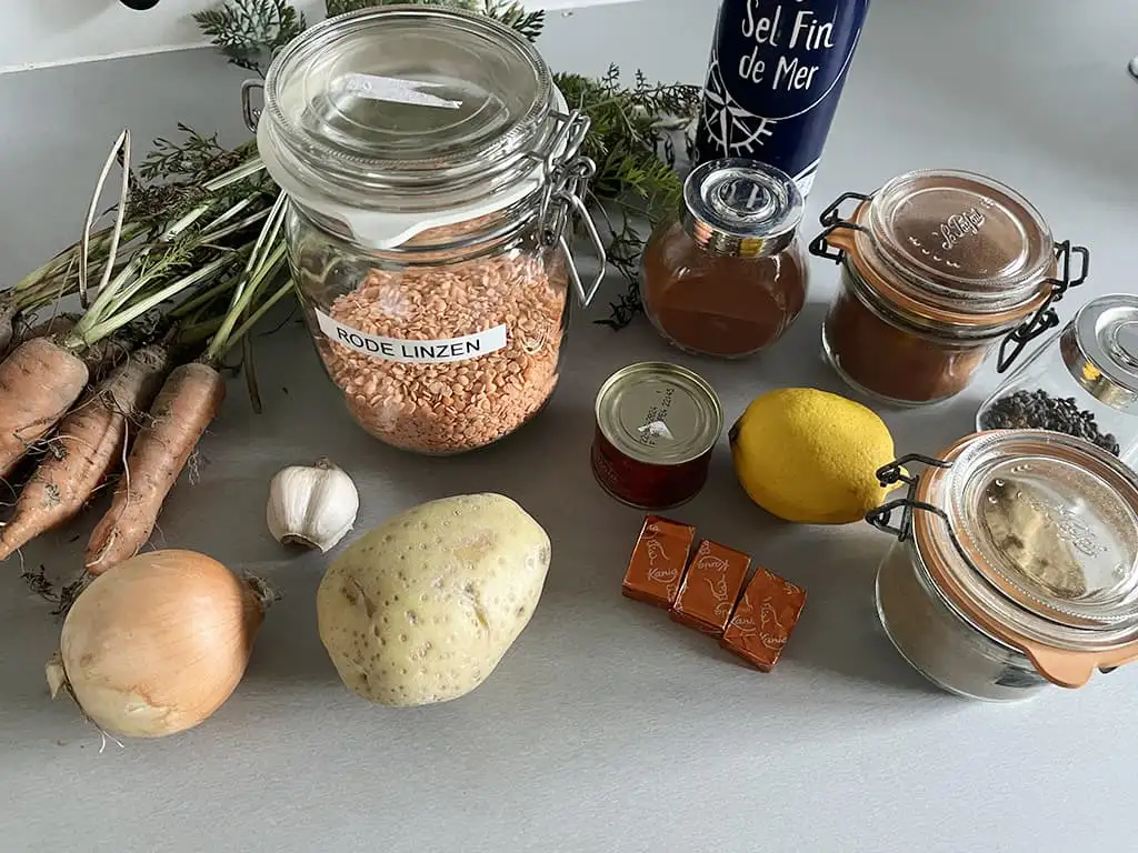 Turkse linzensoep - mercimek çorbasi ingrediënten