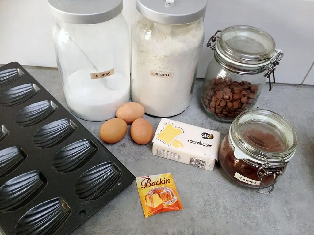 Chocolade madeleines ingrediënten