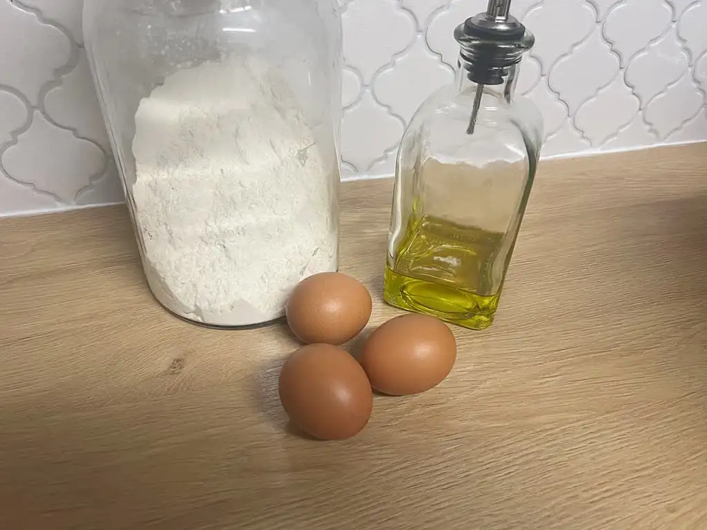 Pastadeeg maken (zelf pasta maken) ingrediënten
