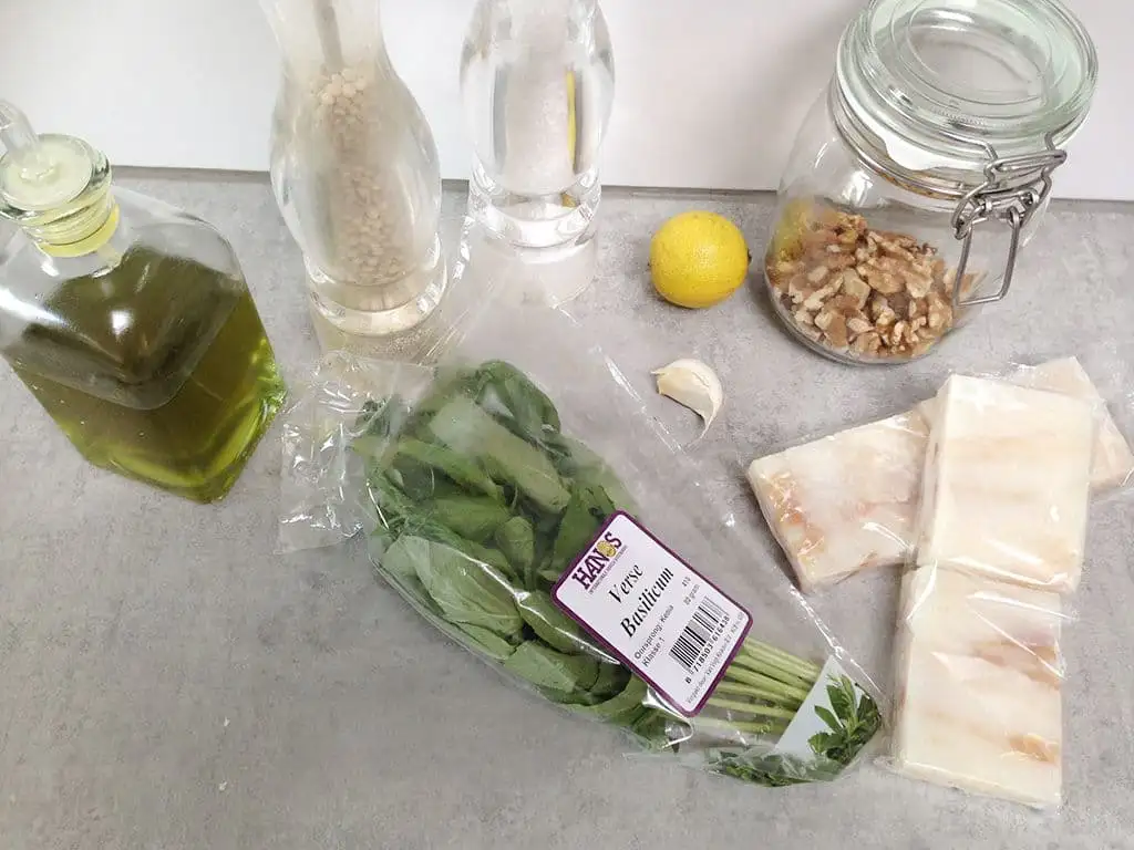Barbecue kabeljauw met walnotenpesto ingrediënten