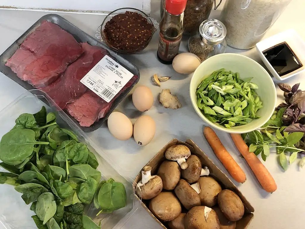 Bibimbap met biefstuk ingrediënten