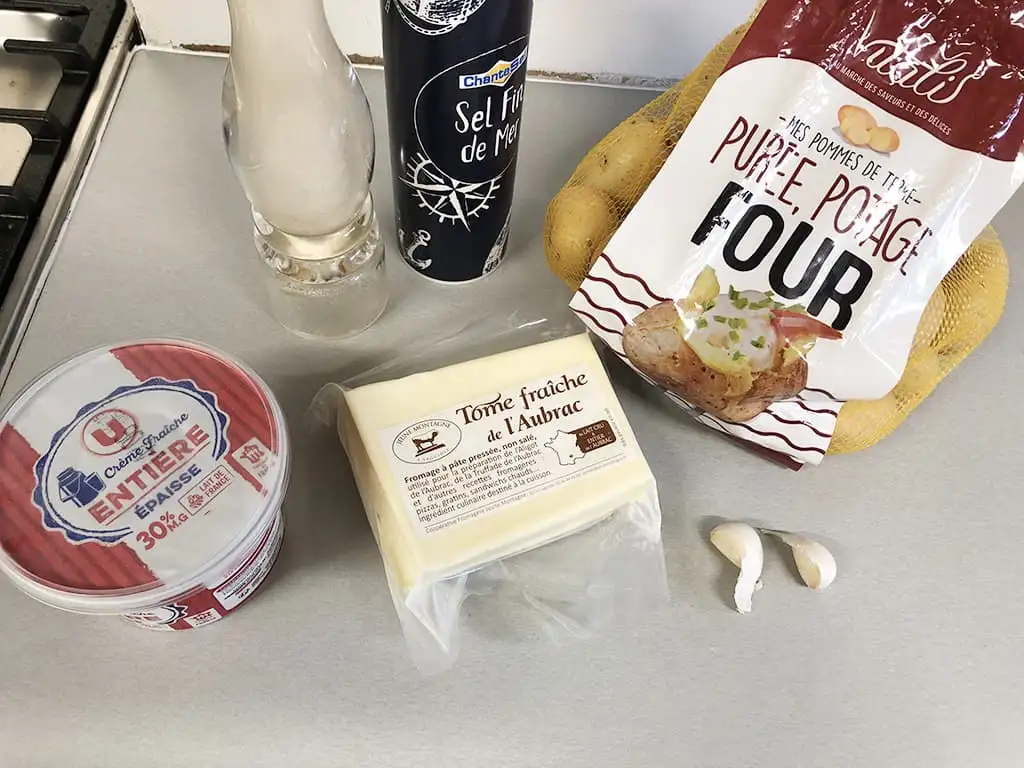 Aligot - Franse aardappelpuree met kaas ingrediënten