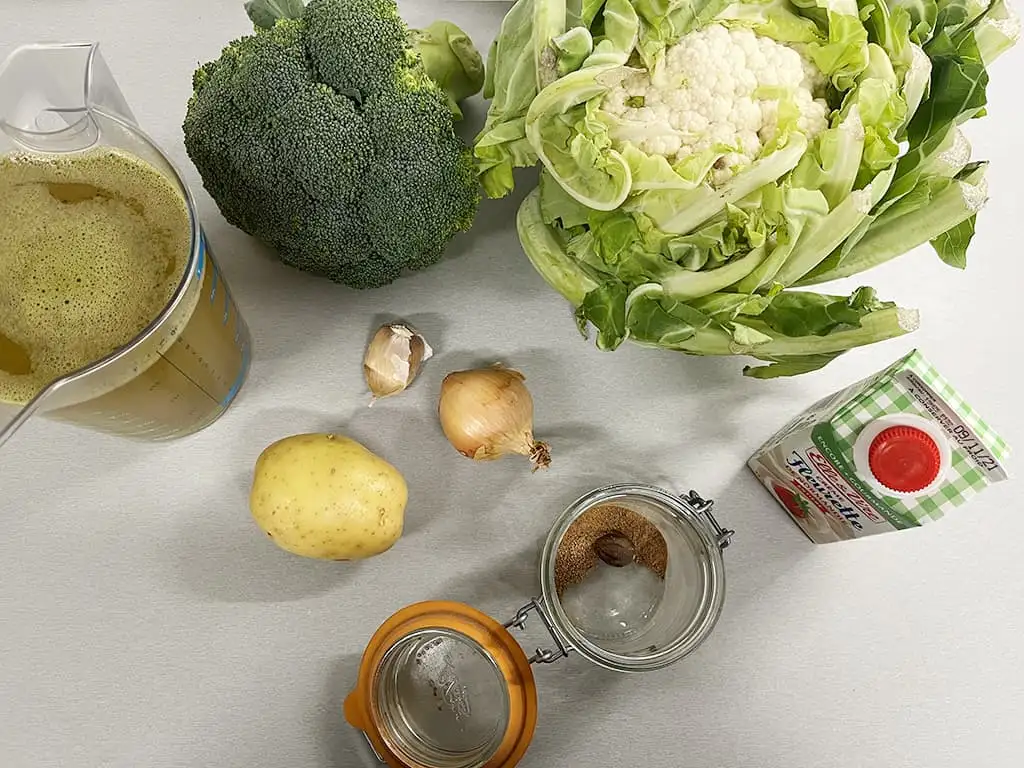 Bloemkool broccoli soep ingrediënten