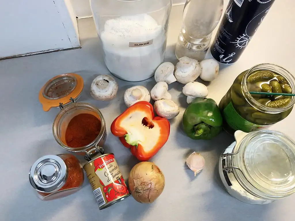 Zigeunersaus ingrediënten