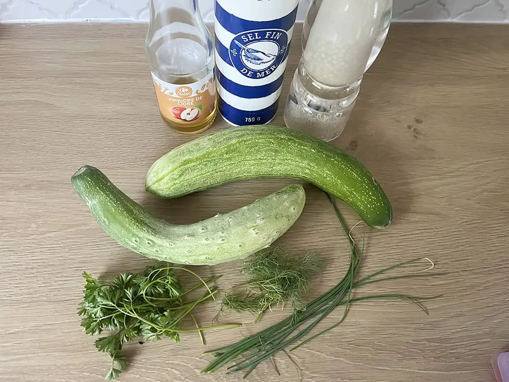 Simpele komkommersalade ingrediënten