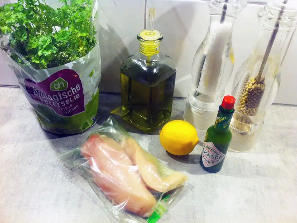 Gemarineerde pittige kipspiesjes ingrediënten