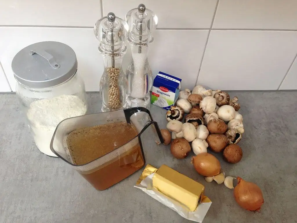 Romige champignonsoep ingrediënten