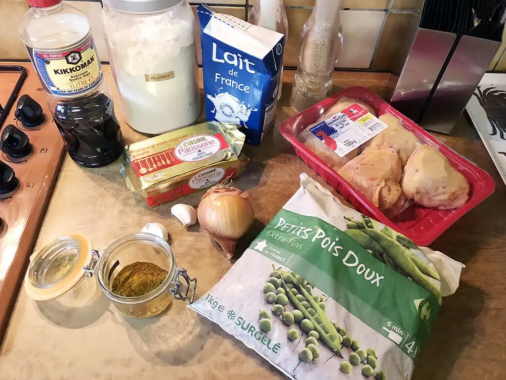 Kip kerrie met rijst ingrediënten