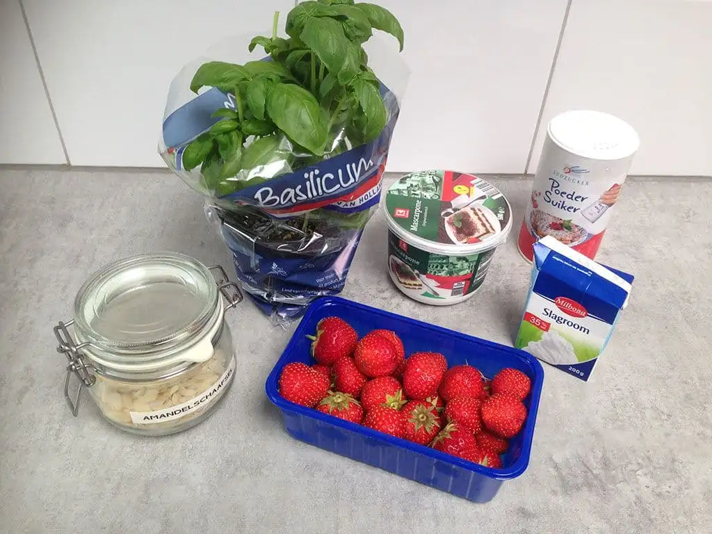 Aardbeien-mascarpone toetje ingrediënten