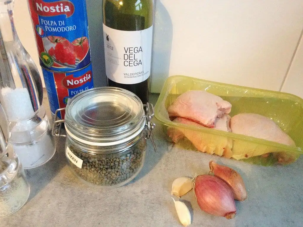 Kip met linzen en tomatensaus ingrediënten