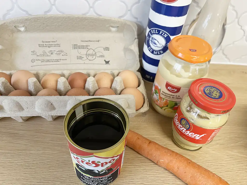 Paaskuikens van gevulde eieren ingrediënten