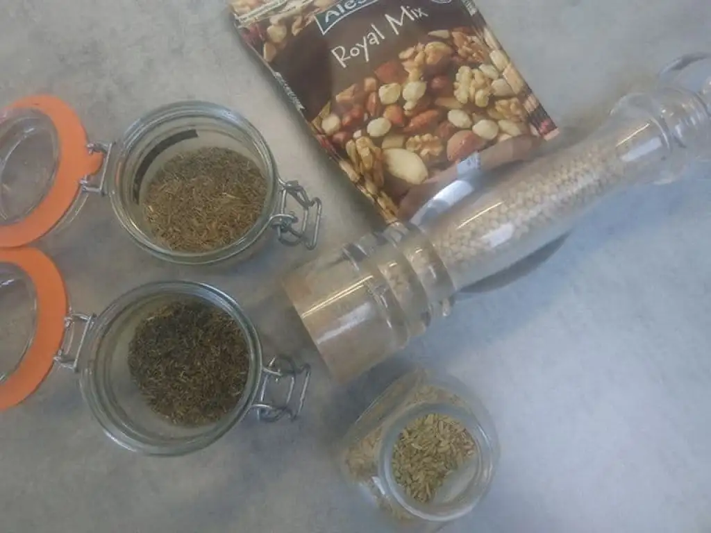 Dukkah ingrediënten