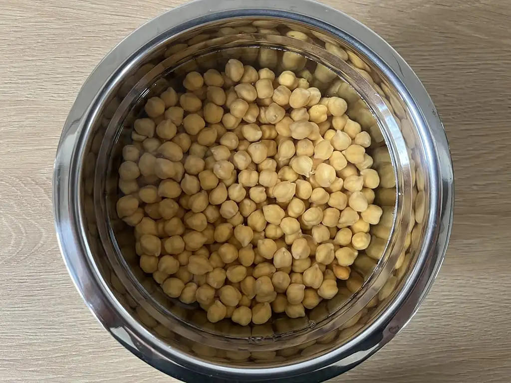 Gedroogde kikkererwten koken doe je zo ingrediënten