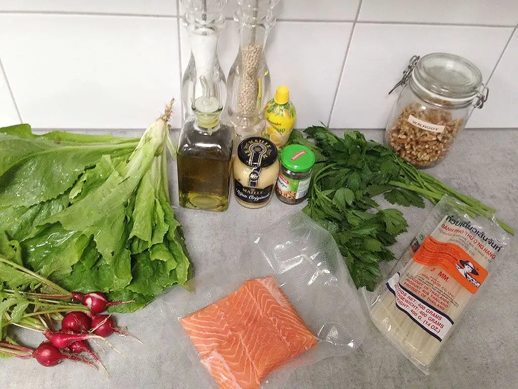 Zalm met andijvie en rijstnoedels ingrediënten