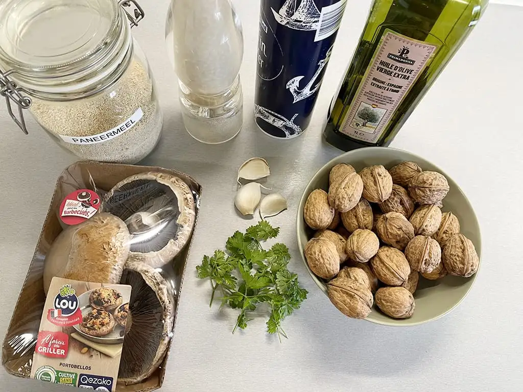 Gevulde portobello met knapperig broodkruim ingrediënten