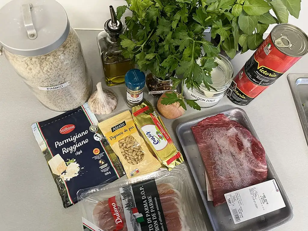 Braciole met tomatensaus ingrediënten