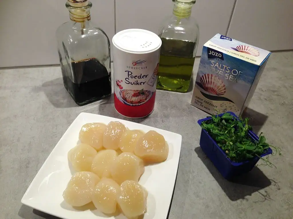 Coquilles St. Jacques met karamel en balsamico ingrediënten