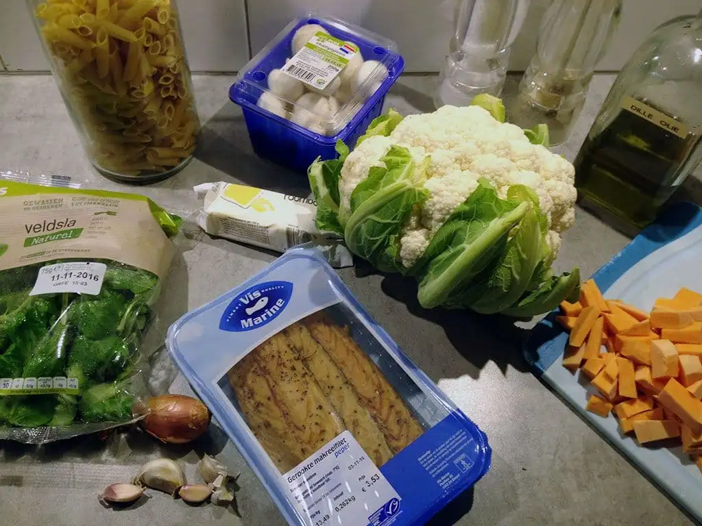 Pasta met makreel en zoete aardappel ingrediënten