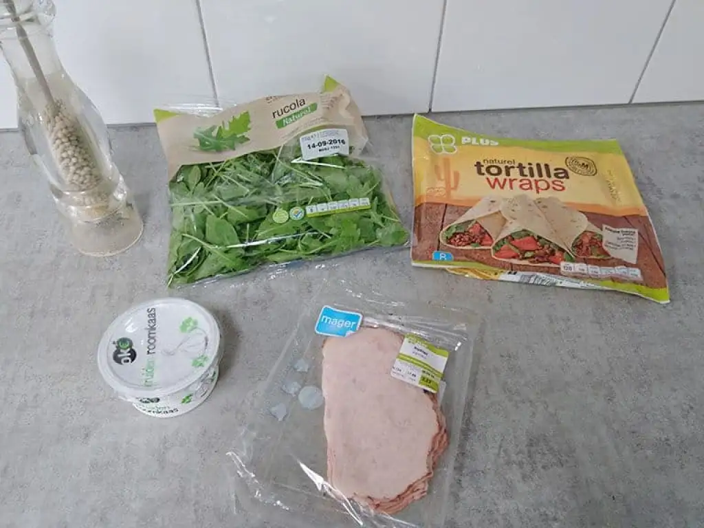 Supersnelle tortilla rolletjes met kip ingrediënten