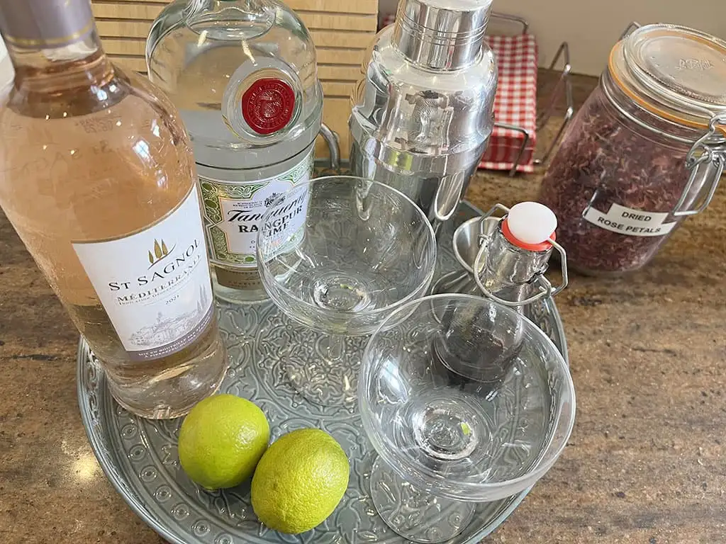 Rosé Gimlet ingrediënten