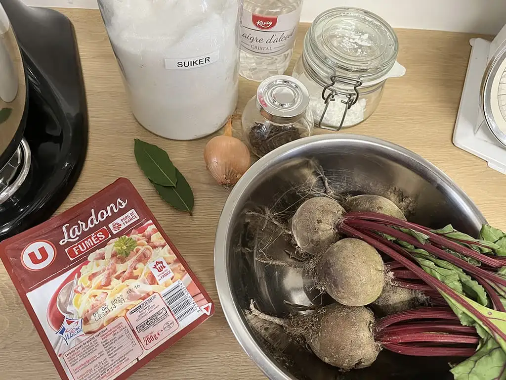 Rode bietjes op grootmoeders wijze ingrediënten