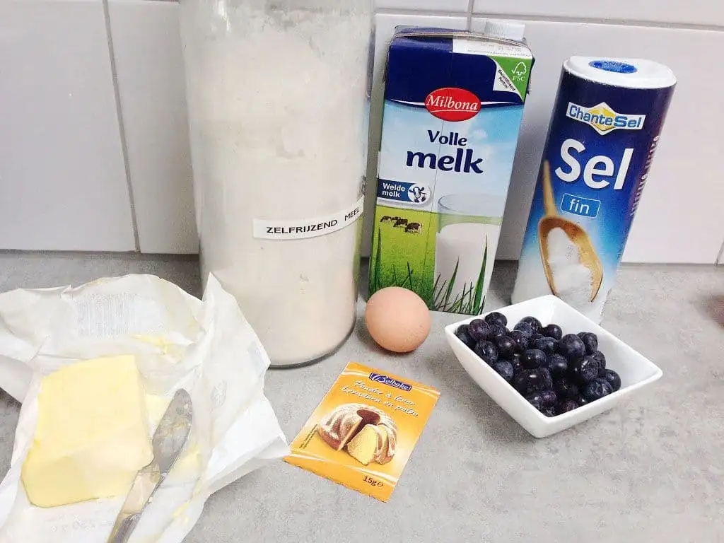 Pannenkoeken met blauwe bessen ingrediënten