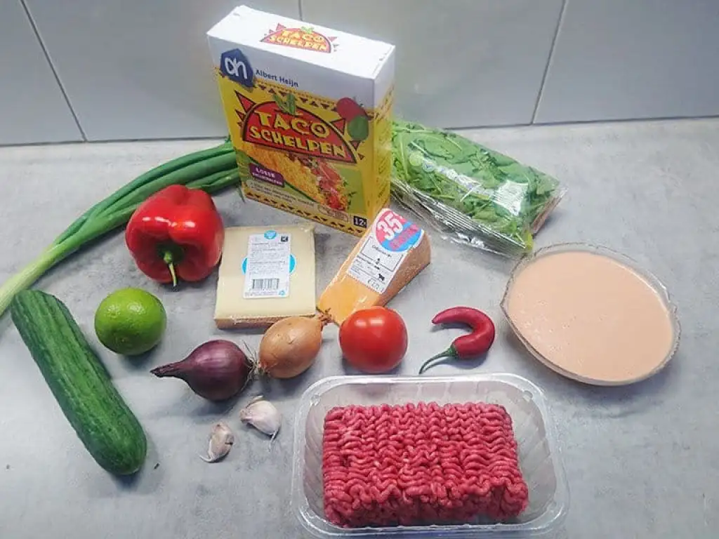 Gruyère en cheddar kaas taco's ingrediënten