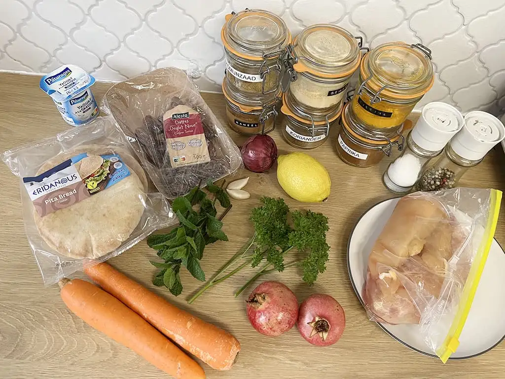 Pitabroodjes met Marokkaanse kip ingrediënten