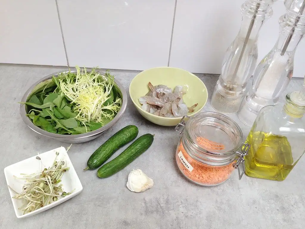 Rode linzensalade met gamba's ingrediënten